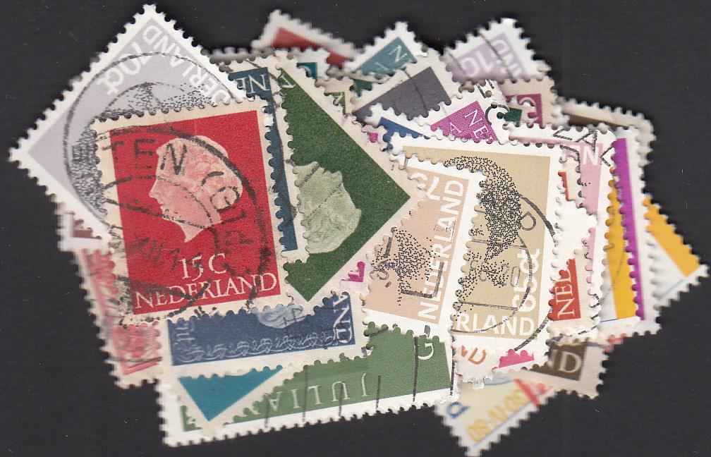 Dutch stamps, Dutch Royalty - 50 Stamps