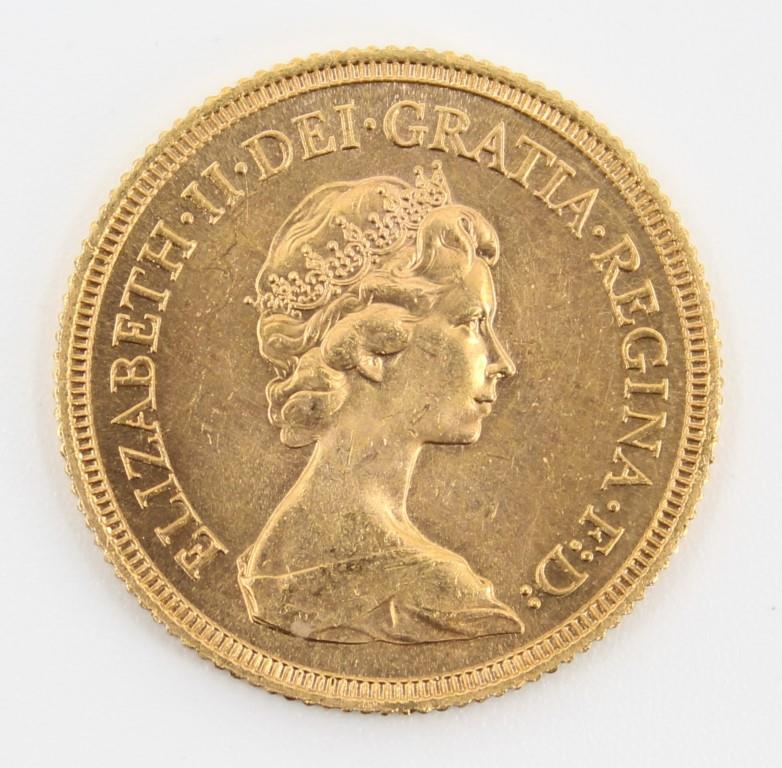 UK 1974 Queen Elizabeth II Sovereign St. George Dragon