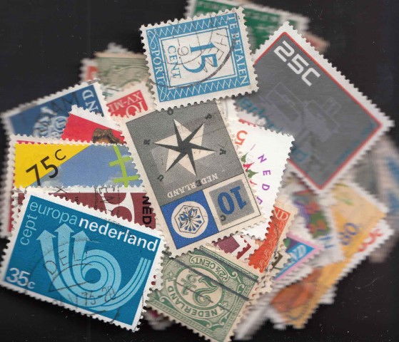 Dutch stamps - Large & small stamps - 200 Stamps