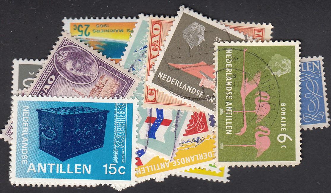 Stamps of the Dutch Antilles - 25 Stamps