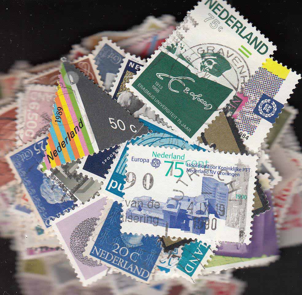 Dutch stamps - Large & small stamps - 300 Stamps