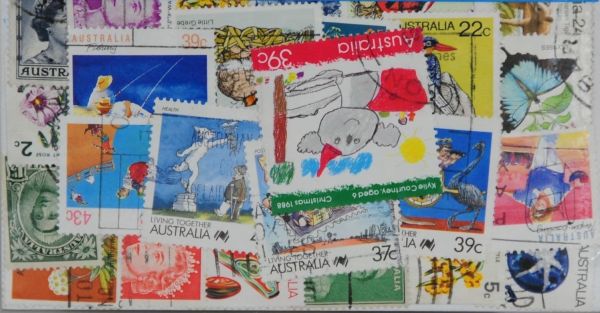 Australia 25 Stamps (Large format) (L18)