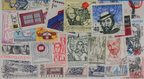 Czechoslovakia 25 Stamps (Large format) (L313)