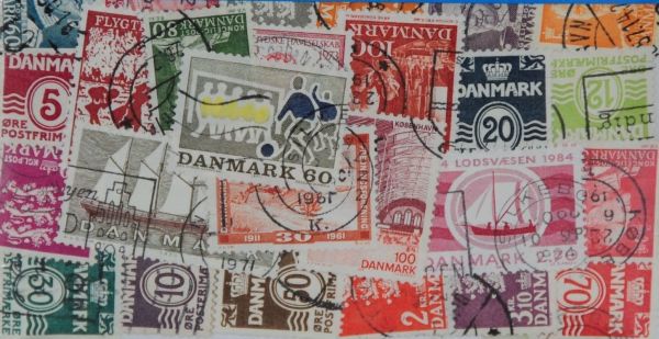 Denmark 100 Stamps (L76)