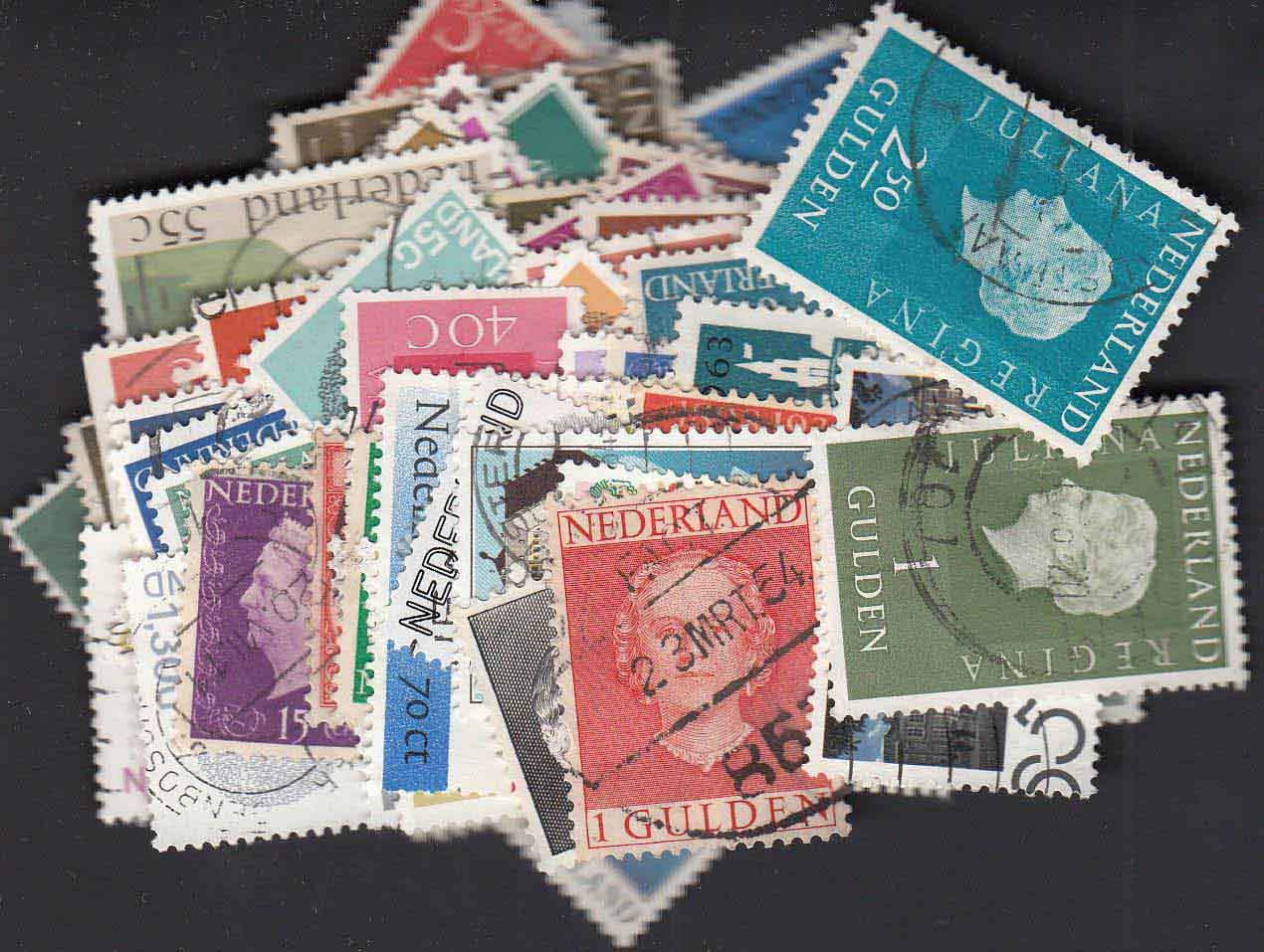 Dutch stamps, Dutch Royalty - 100 Stamps