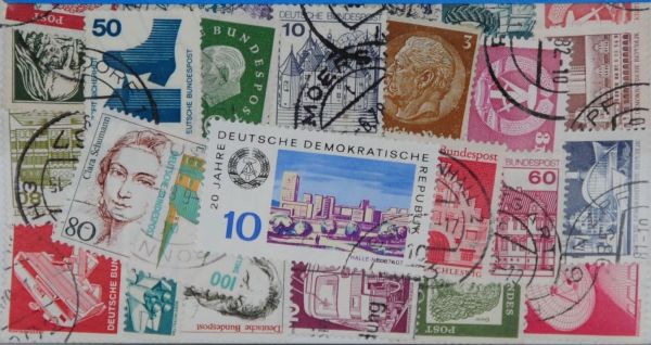 Germany 100 Stamps (L88)