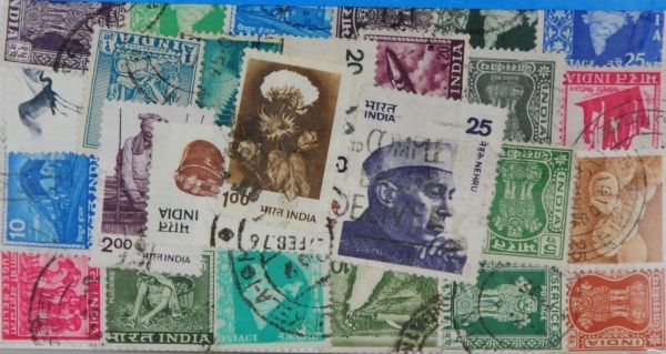 India 100 Stamps (L177)