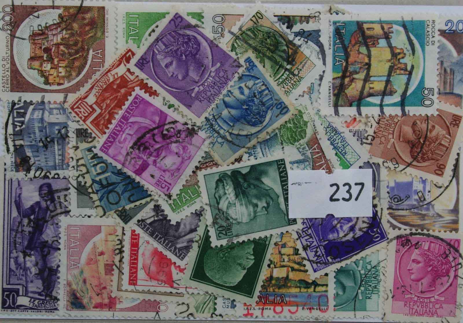 Italy 50 Stamps (237)