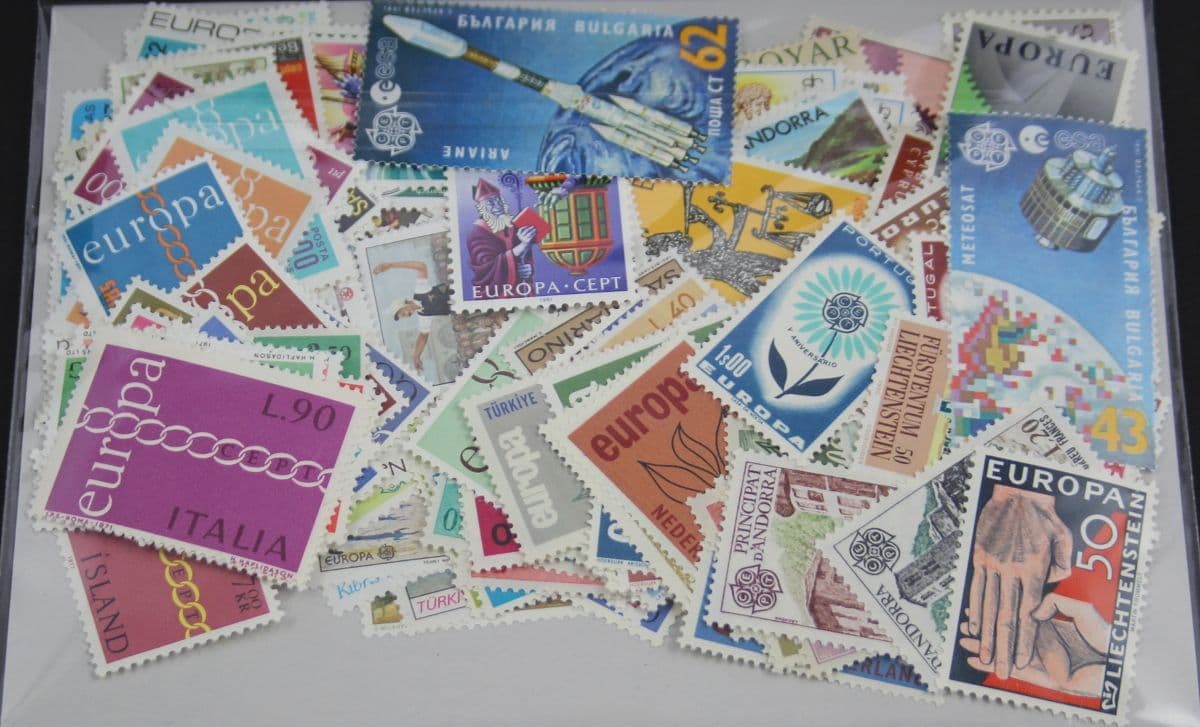 CEPT-Europa 150 Stamps (Mint) (Diff. to 685 (686)