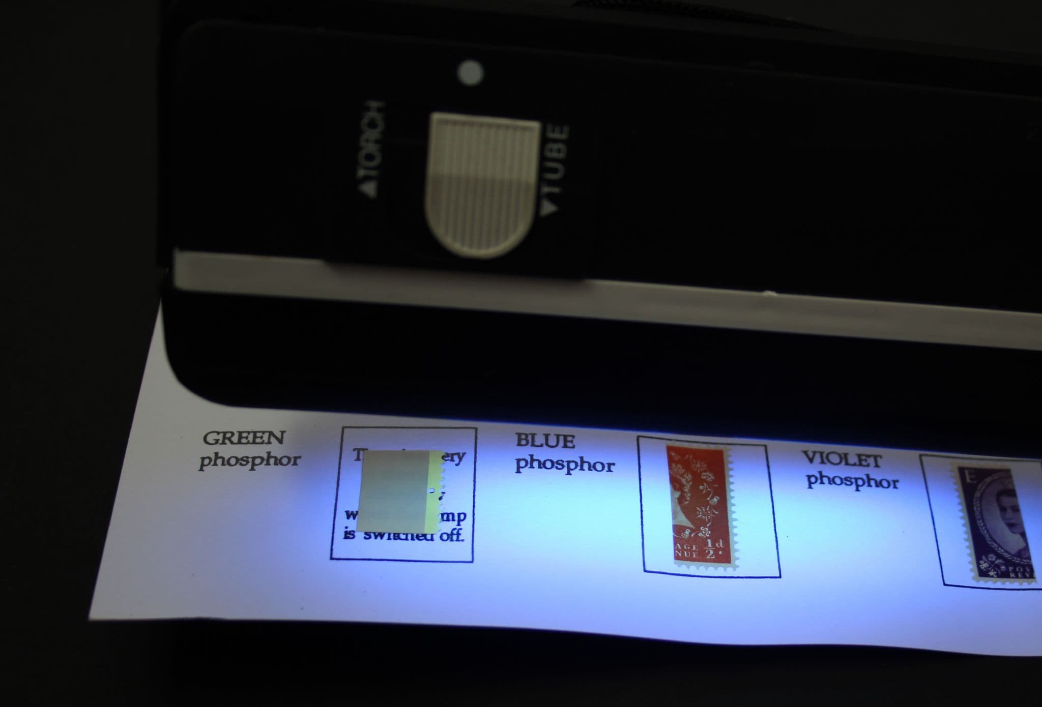 Shortwave UV Phosphor Tester - with Testcard