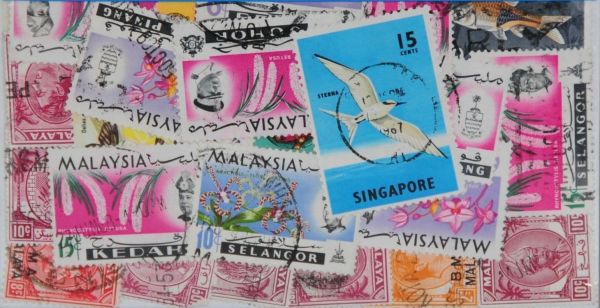 Malaysia 100 Stamps (L218a)