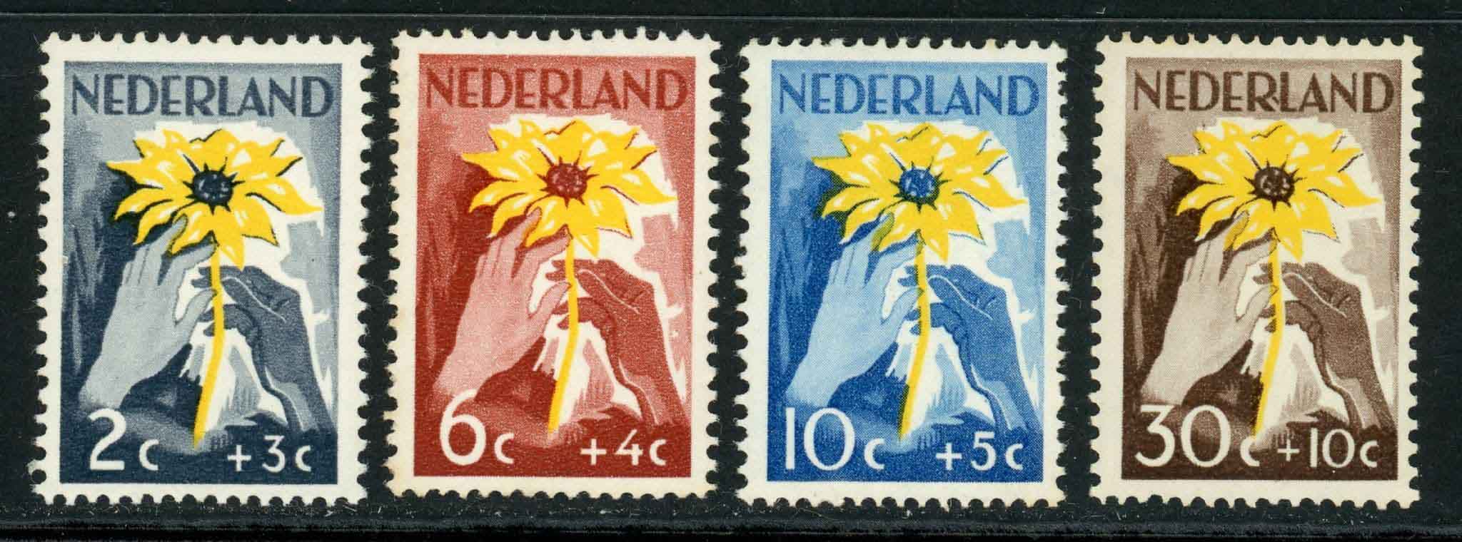 Netherlands 1949 SG.702-705 U/M