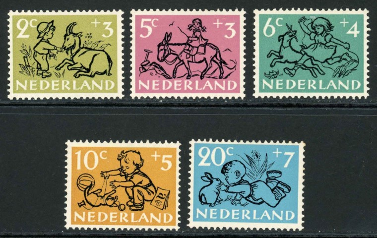 Netherlands 1952 SG.758-762 U/M