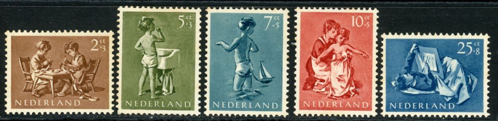 Netherlands 1954 SG.804-808 U/M