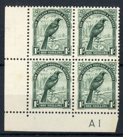 New Zealand 1935-6 SG.567 U/M block of 4. Light toning on reverse