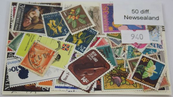 New Zealand 50 Stamps (940)