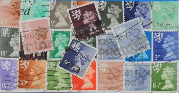 Scotland 25 Stamps (L143)