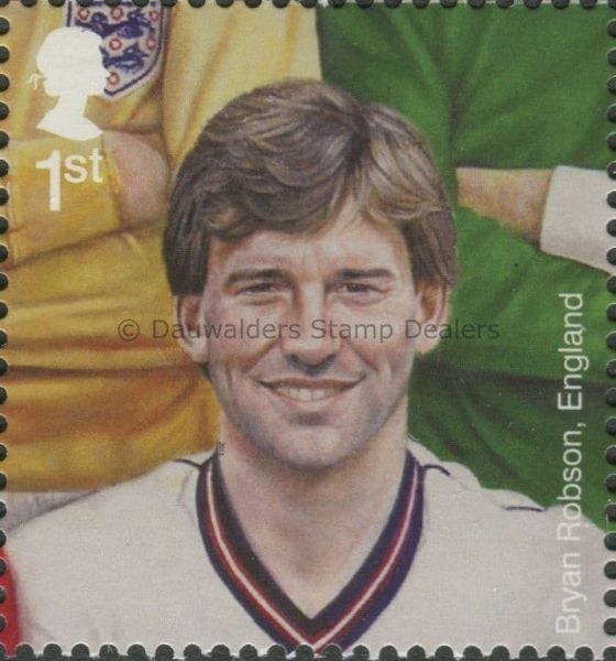 SG3471 1st Bryan Robson 2013 Football Heroes I