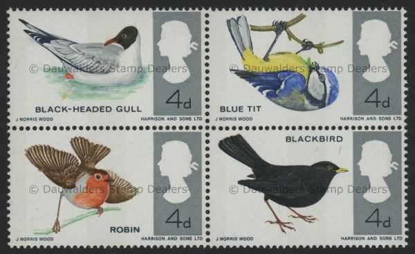 SG696-699 4d Block (Phos) 1966 Birds