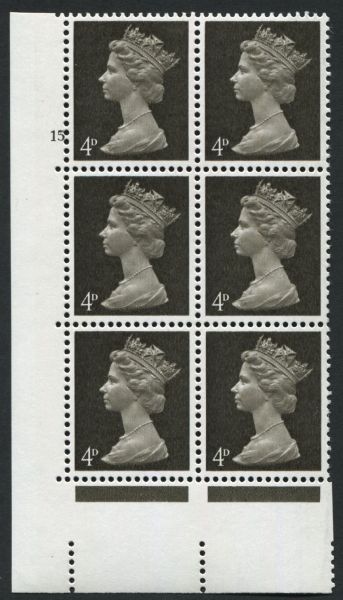 SG731Eav 1968 4d Deep Olive Brown block, head A cly 15 no dot, U/M (Lot 2)