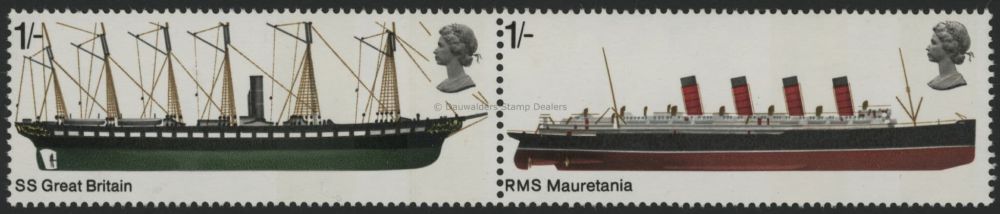 SG782-783 1/- Pair 1969 Ships