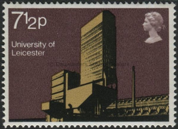 SG892 7p Leicester 1971 Universities