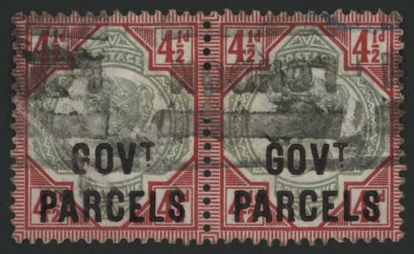 SGO71 OFFICIAL 1891-1900 GOVT/PARCELS 4d Green & Carmine pair, cancelled with part London parcel